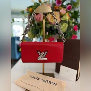Louis Vuitton Red Twist wallet in Epi leather w/ silver lock ~ Full Inclusion